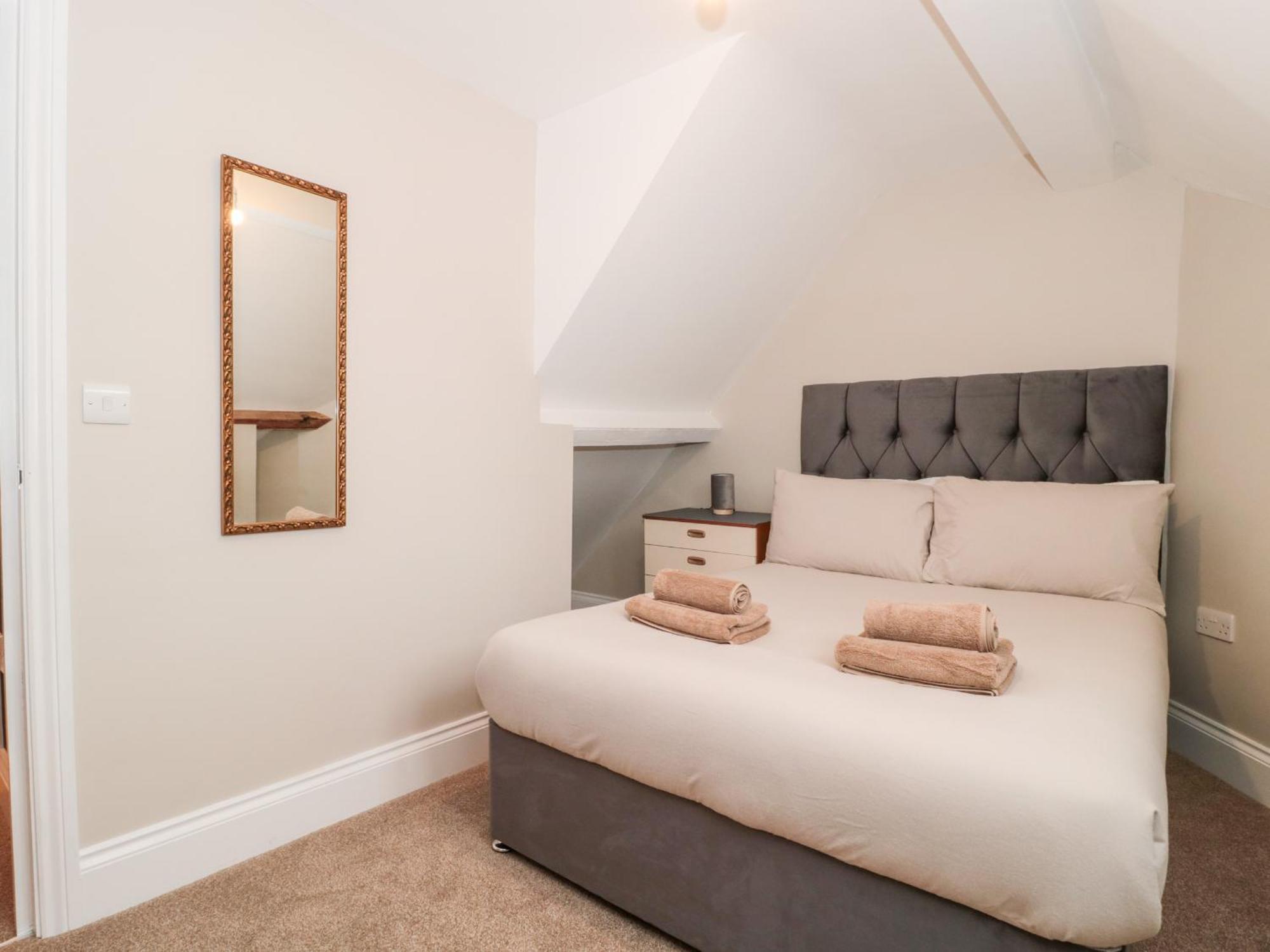 Purbeck Hotel Apartments - Flat 5 스와니지 외부 사진