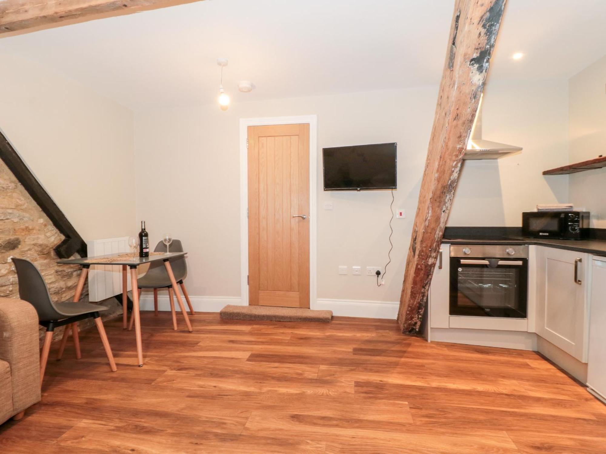 Purbeck Hotel Apartments - Flat 5 스와니지 외부 사진